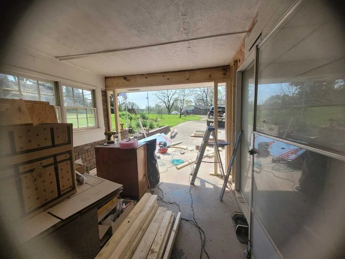 Air movers and dehumidifier for Drying & Dehumidification in Belvedere Park